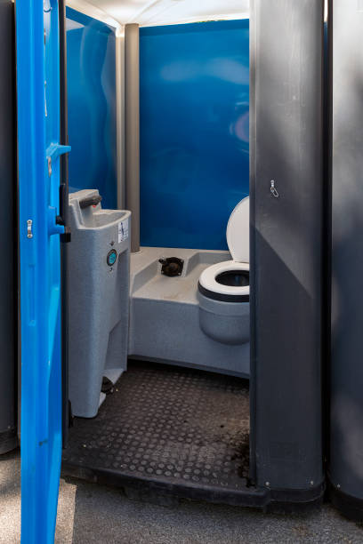 Portable Toilet Options We Offer in Rayne, LA