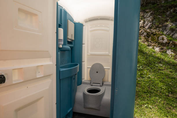 Portable bathroom rental in Rayne, LA